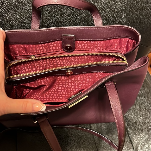 Kate Spade ♠️ Jackson triple compartment Satchel. - Picture 3 of 11